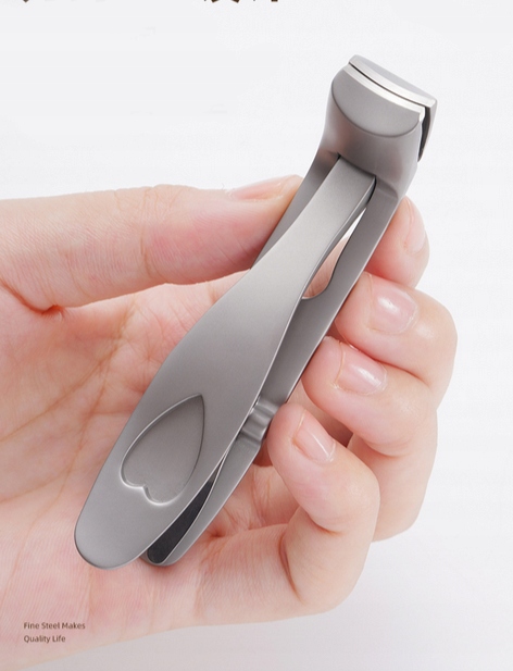 CĄŻKI KĄTOWE DO PAZNOKCI DLA SENIORÓW OBCINACZ + SZKLANY PILNIK + ETUI - obrazek 2