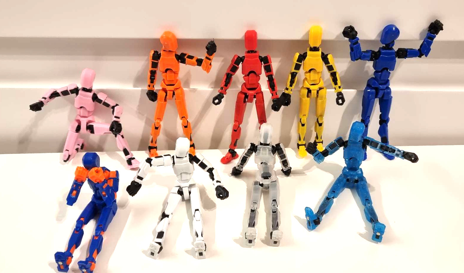 Mini Figurka Mini Legendy +pakiety broni+stojak Magnesy w nogach Biały - obrazek 10